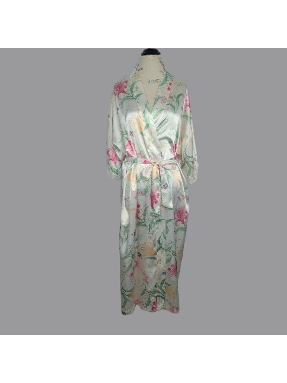 Vintage 80s White Kimono Robe Medium Mid Length Belt Satin Inner Most